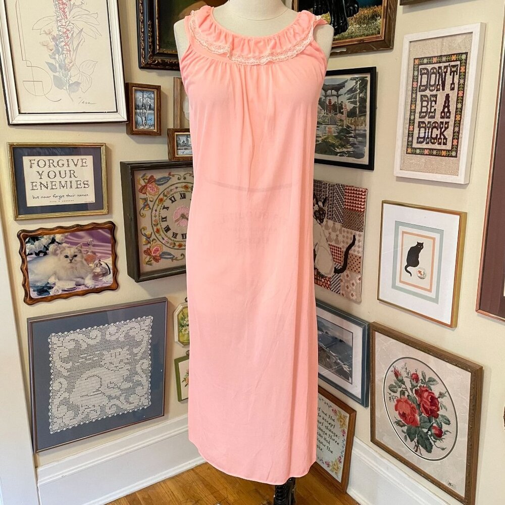 70s Vintage Pastel Orange Neon Nylon Sleeveless Nightgown with Lace Trim Size M